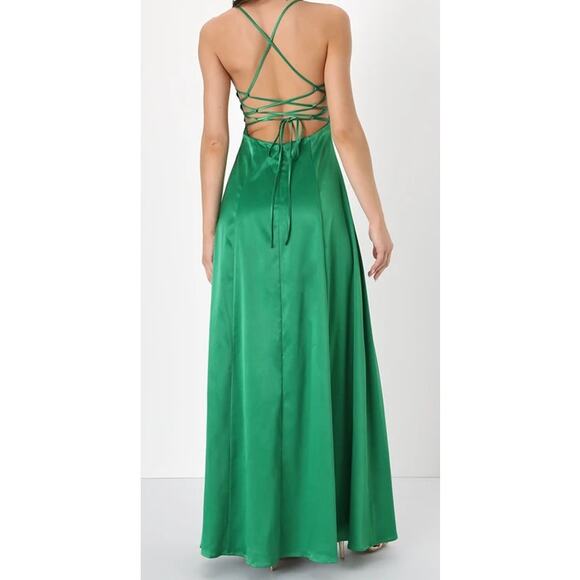LULU'S L Green VNeck Enchanting Appearance Side Slit Lace-Up Maxi Dress NEW B109 - Picture 2 of 10